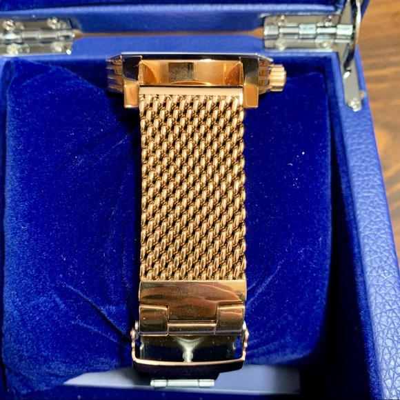 Aragon Rose Gold Men’s Dress Watch - Picture 3 of 8